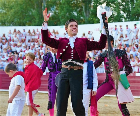 Estella (España): Guillermo Hermoso, La Gesta e Ilusión Para Colombia