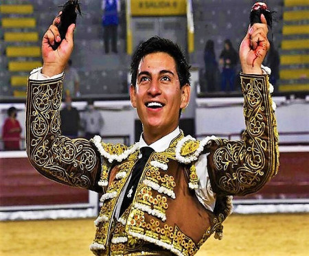 Lenguazaque se Prepara Para Doctorarse en Torería