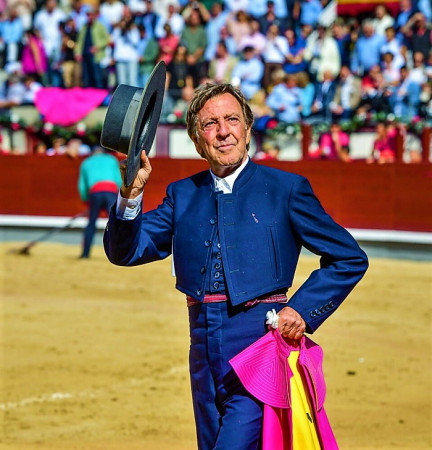 Curro Vázquez: Magisterio que Trasciende el Ruedo